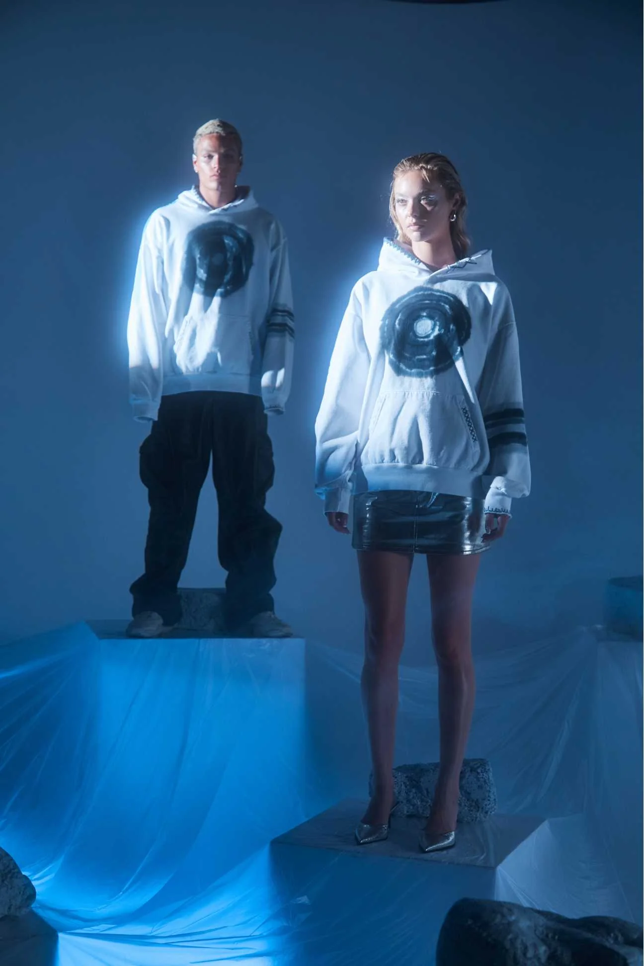 PORTAL HOODIE in WHITE - Image 4